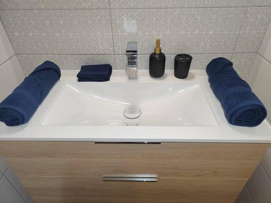 Ferienwohnung T2 La Voute Gontardaise Les Granges-Gontardes Exterior foto